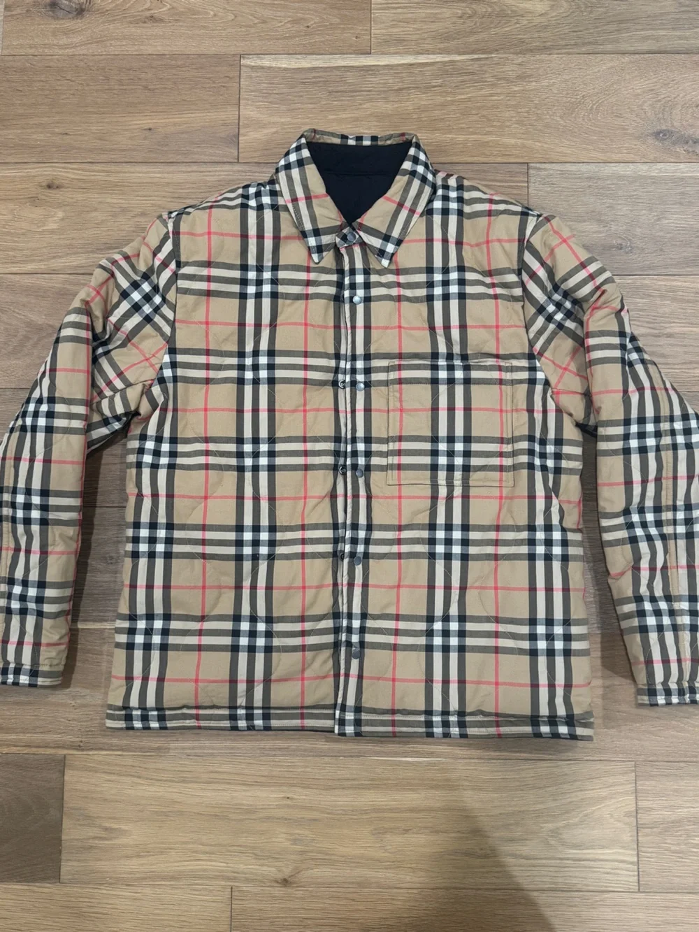 Burberry - Reversible Quilted Nylon Jacket with Signature Burberry Pattern - Picture 6 of 13